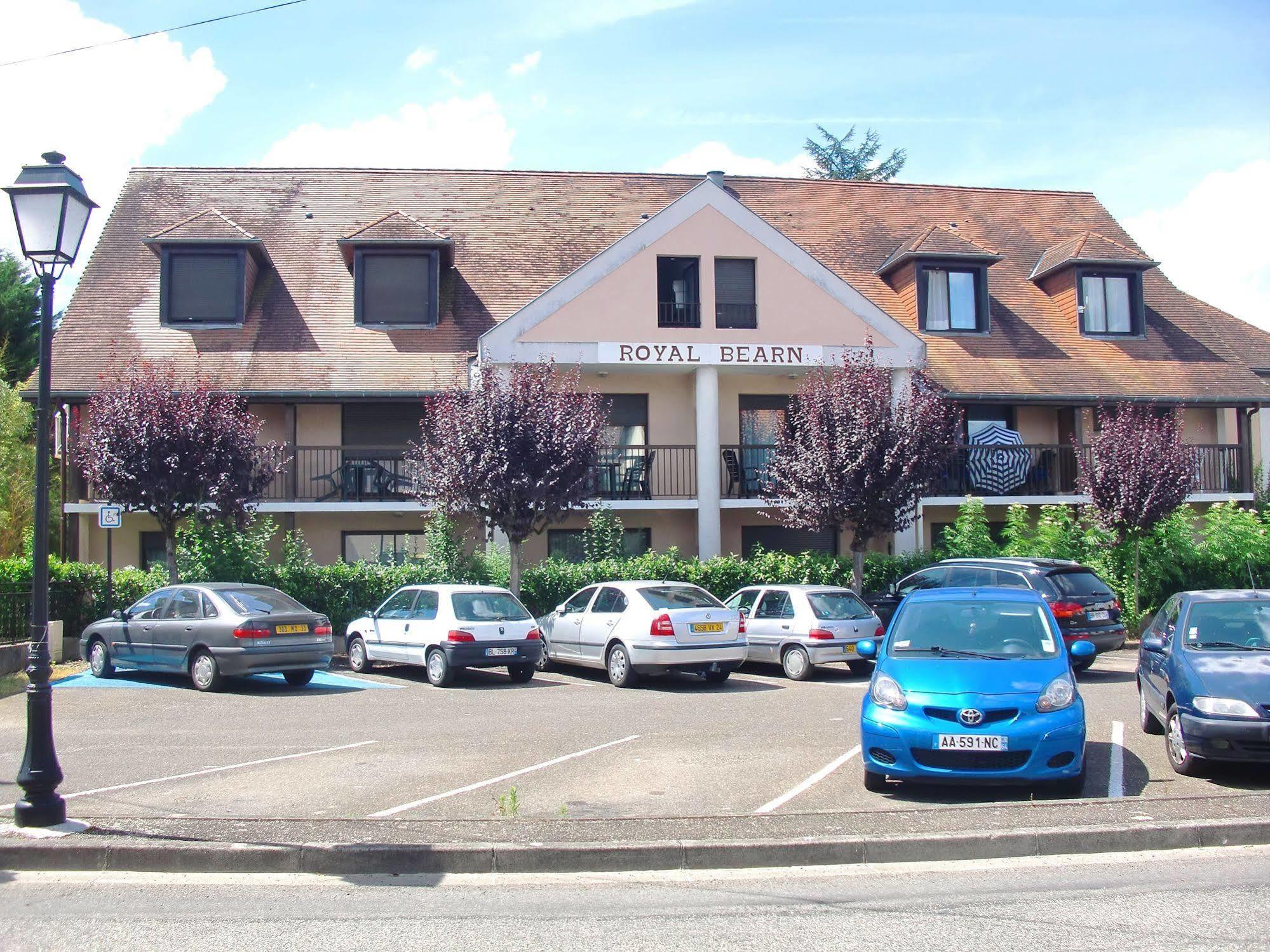 Residence Royal Bearn Salies-de-Béarn Exterior foto
