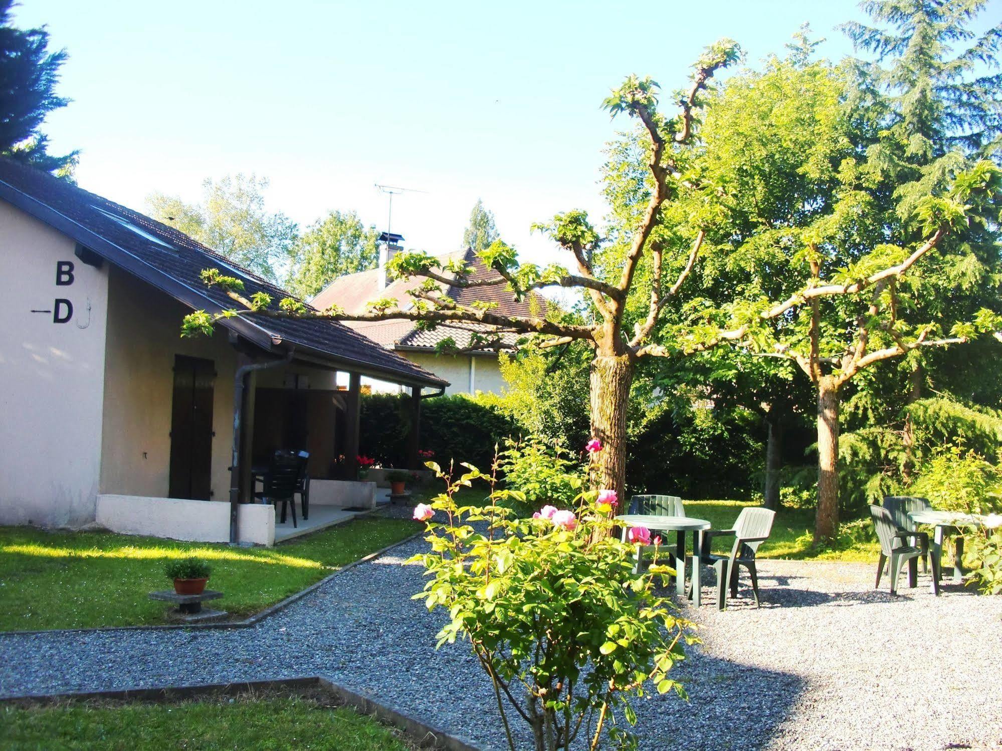 Residence Royal Bearn Salies-de-Béarn Exterior foto